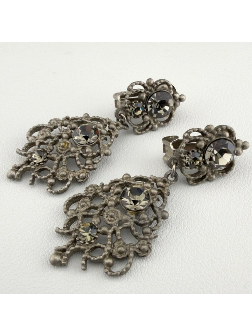 Vintage Victorian Style Filigree Clip-On Earrings Silver Tone Dangle Rhinestones